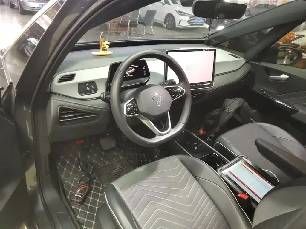 Volkswagen ID.3 2025 Smart Outstanding Edition фото 10
