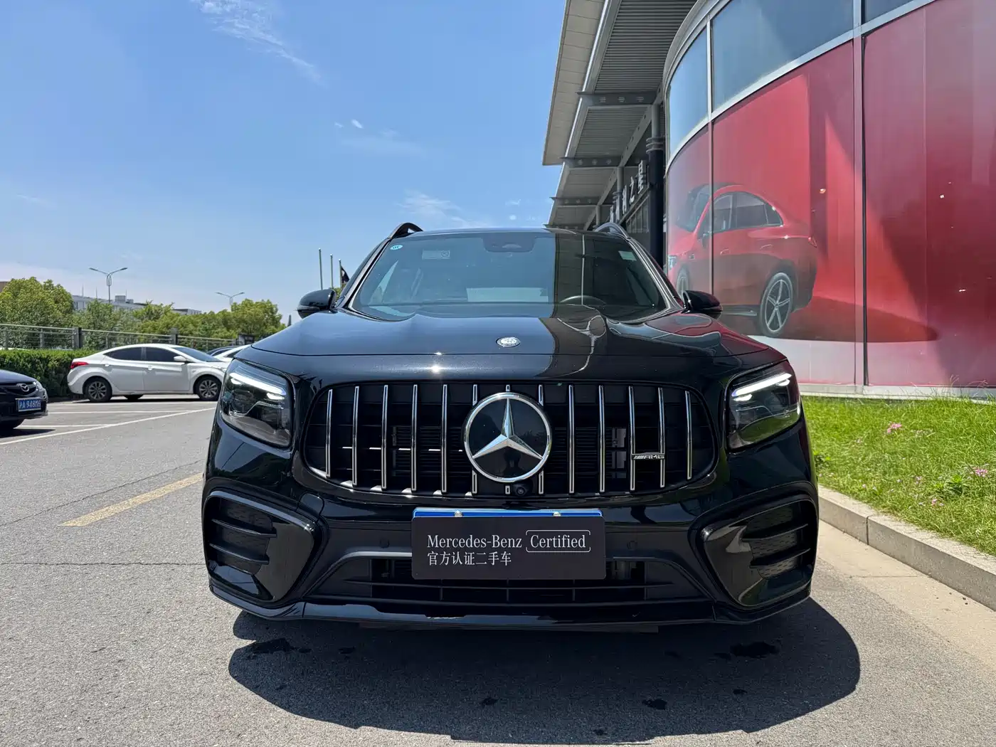 MERCEDES-BENZ GLB AMG