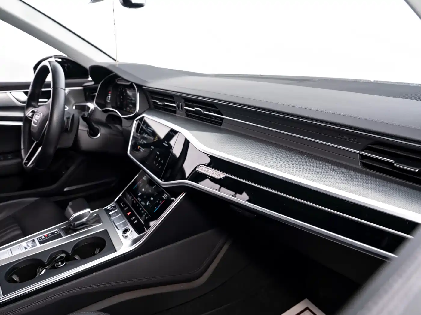 Audi A6 (Import) 2023 Model allroad quattro 55 TFSI Premium Off-road Version фото 28
