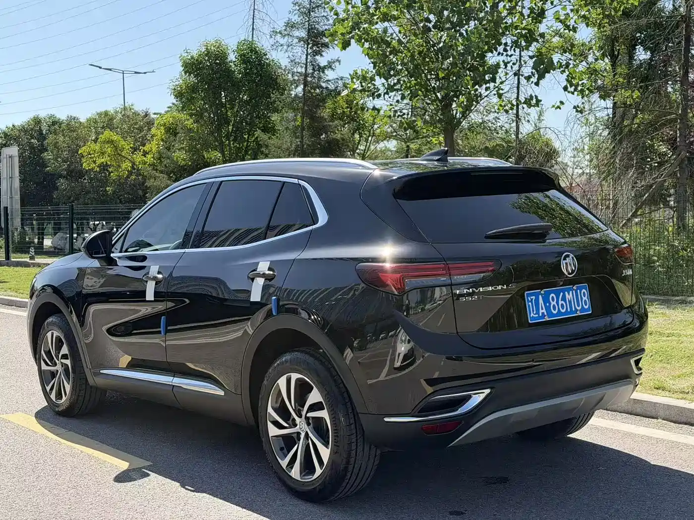 Buick Envision S 2022 Envision S 552T 2WD Luxury фото 11