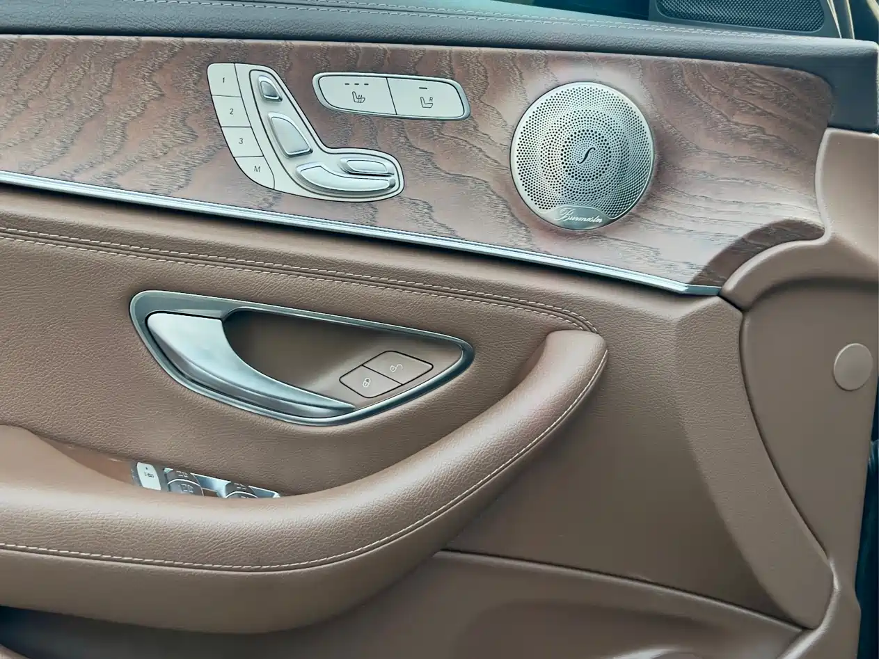 Mercedes-Benz E-Class 2021 E 300 L Luxury фото 10