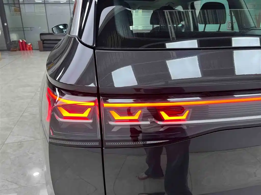 Volkswagen Talagon 2023 380TSI 4WD R-Line Touring Edition фото 19