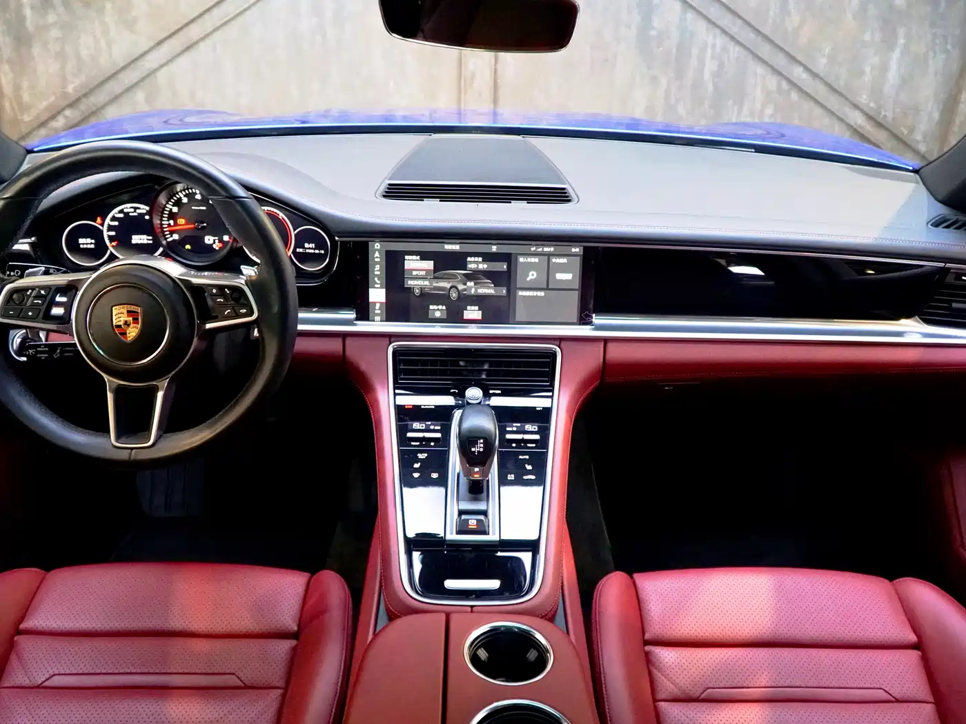 Porsche Panamera 2019 Panamera 4 Sport Turismo 2.9T фото 12