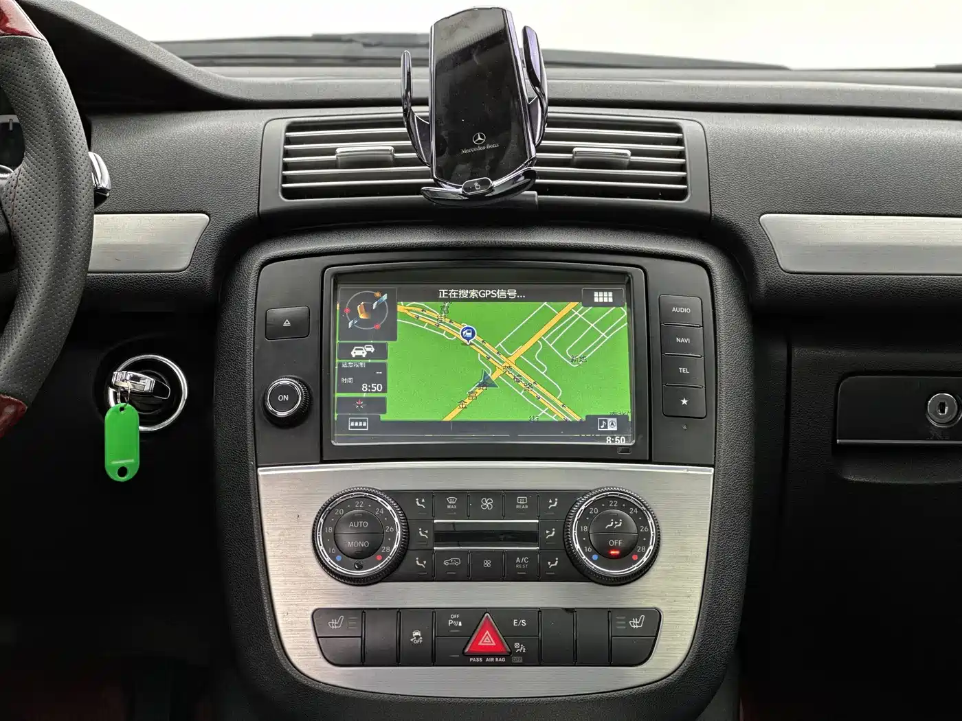 Mercedes-Benz R-Class 2014 R 320 4MATIC Business фото 9