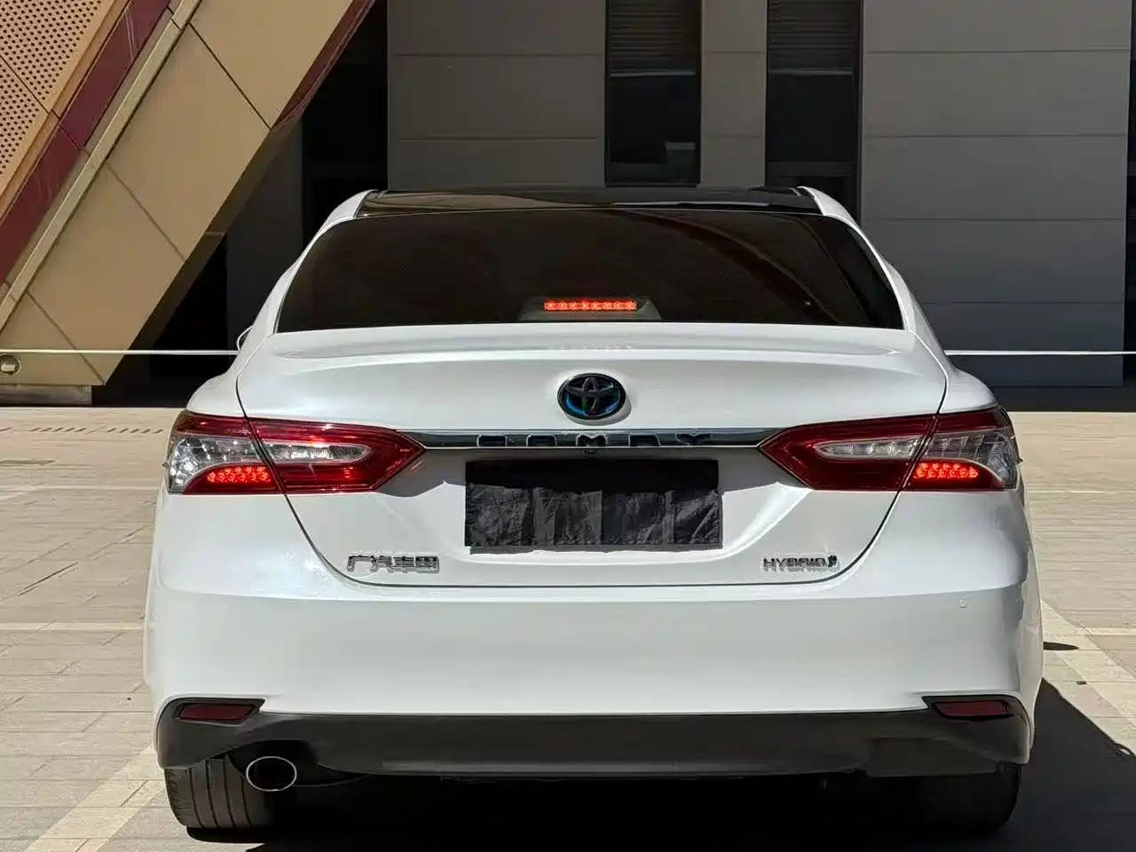Toyota Camry 2019 Hybrid 2.5HG Luxury Edition China V фото 5