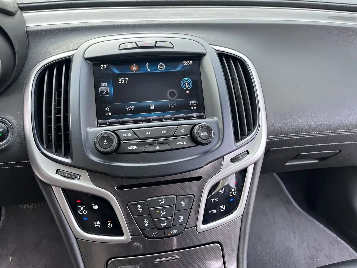 Buick LaCrosse 2013 2.0T SIDI Intelligent Flagship фото 12