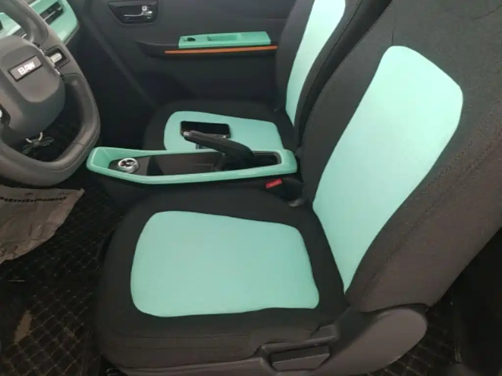 BAW (Beijing Automobile Works) Yuanbao 2023 2022 Smart Cute Edition