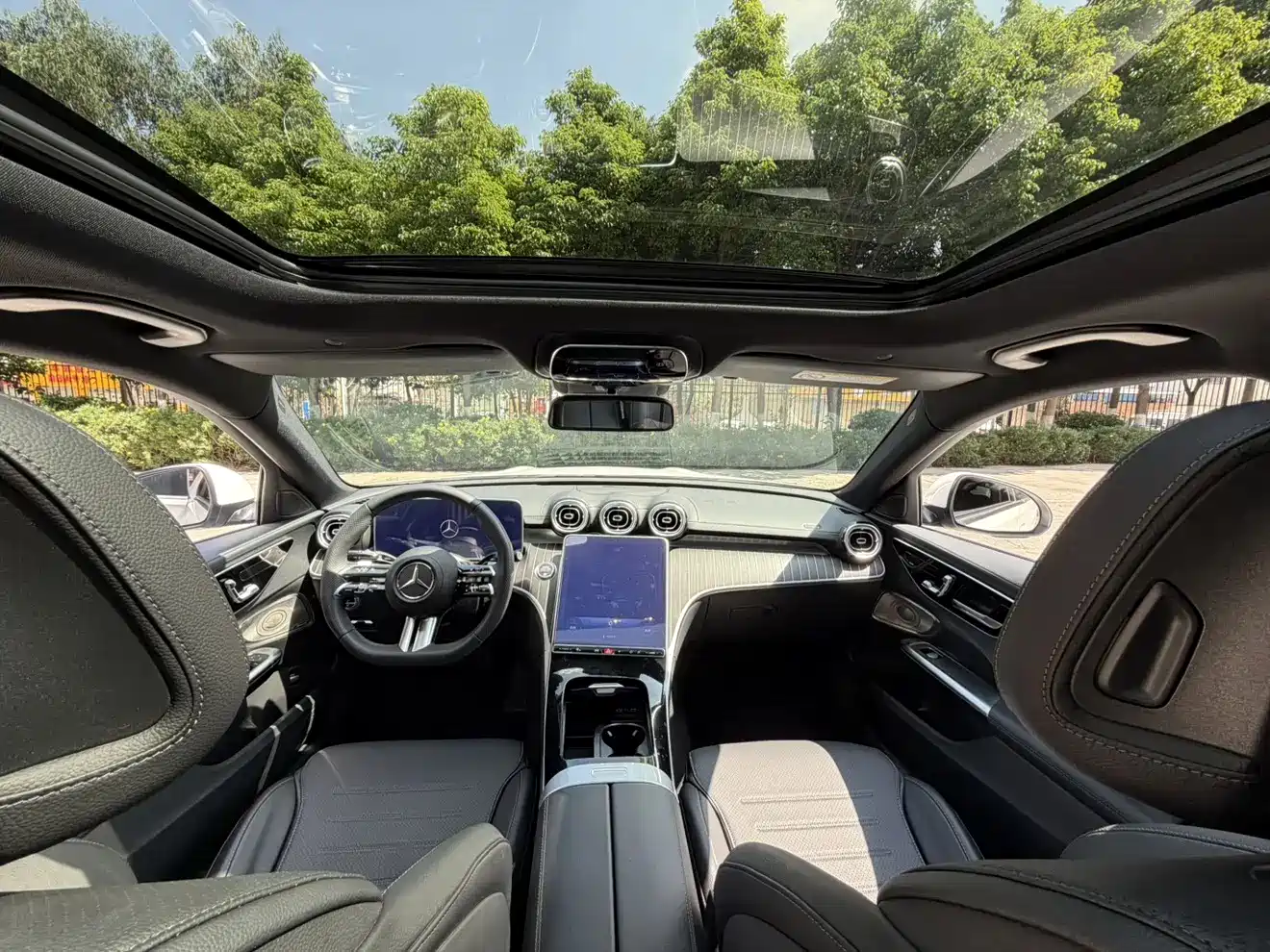 Mercedes-Benz C-Class 2023 C 260 L Sport фото 10
