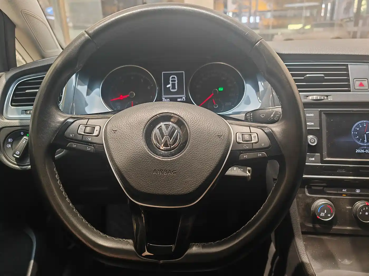 Volkswagen Golf 2018 180TSI Automatic Comfort фото 9
