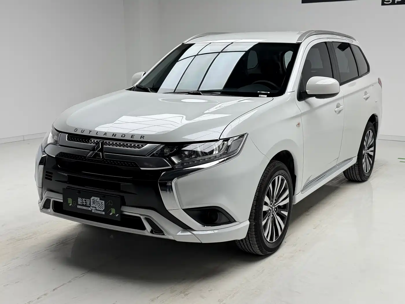 Mitsubishi Outlander 2020 2.0L 2WD Comfort 5-seater