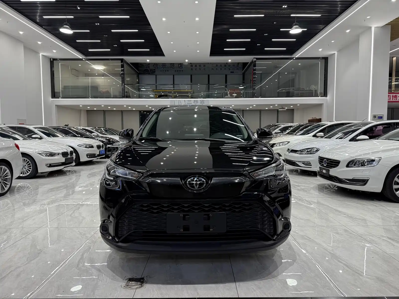 Фото 2 - Toyota Frontlander