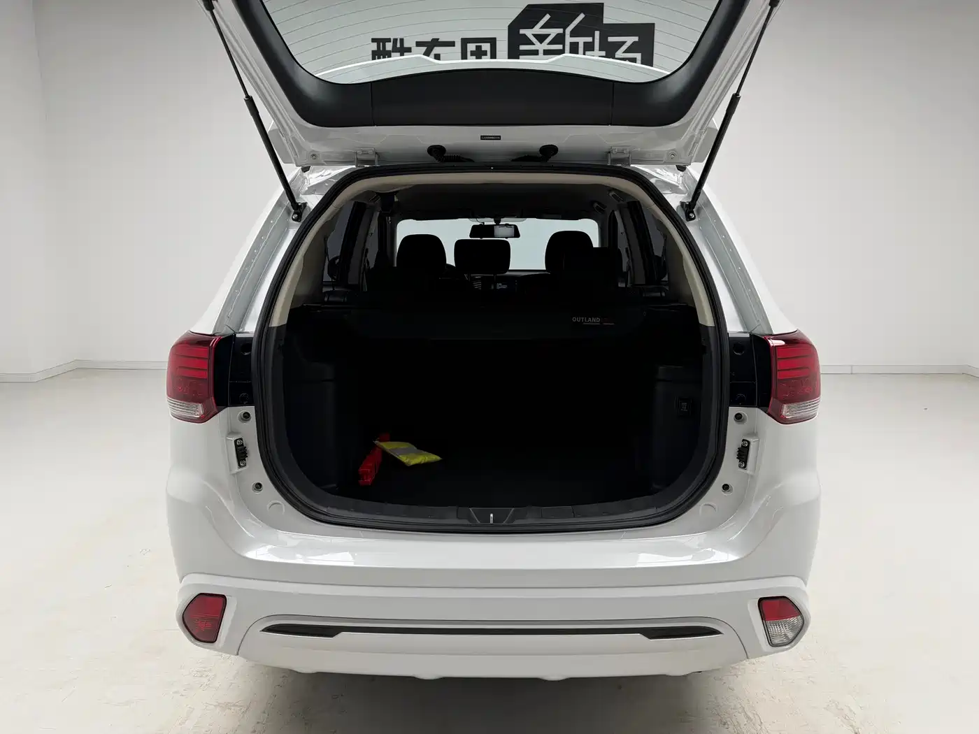Mitsubishi Outlander 2020 2.0L 2WD Comfort 5-seater фото 10