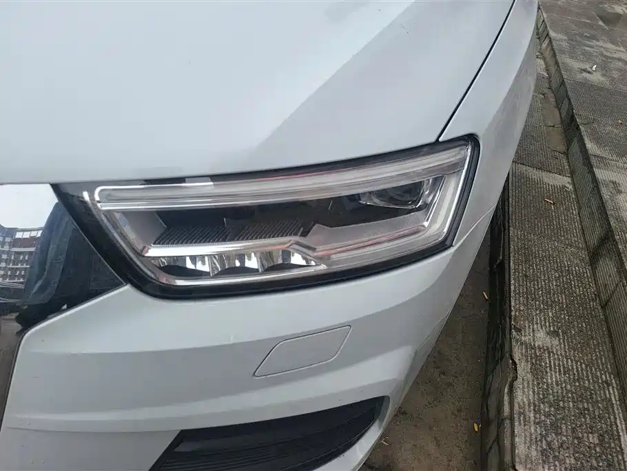 Audi Q3 2018 30th Anniversary Edition 30 TFSI Fashion фото 5