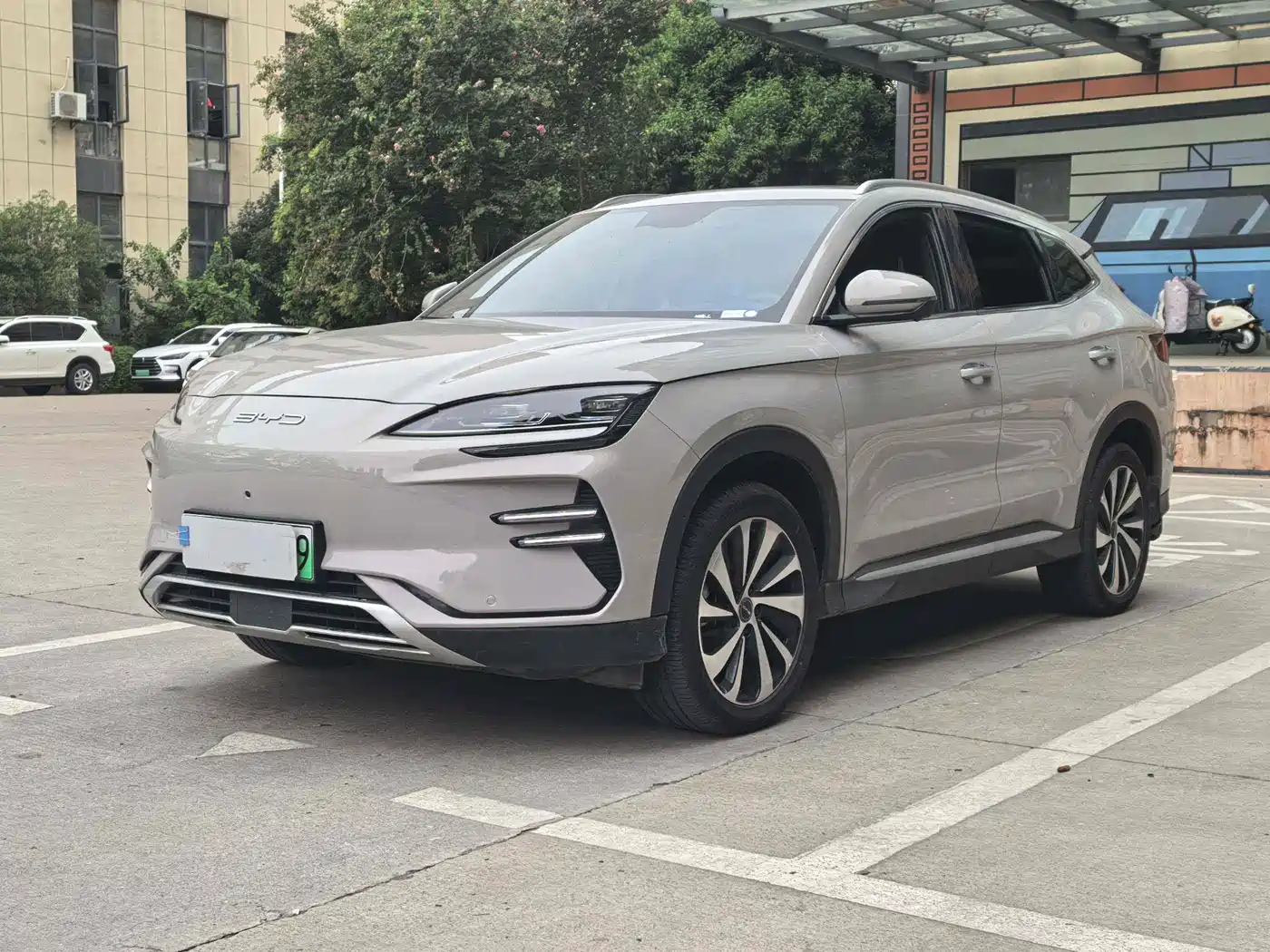 BYD Song PLUS PHEV 2023 Champion Edition EV 520KM Premium