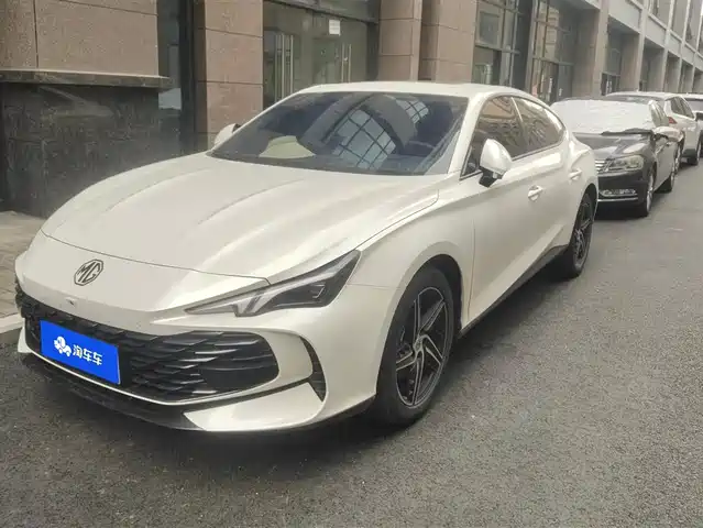 MG MG7 2025