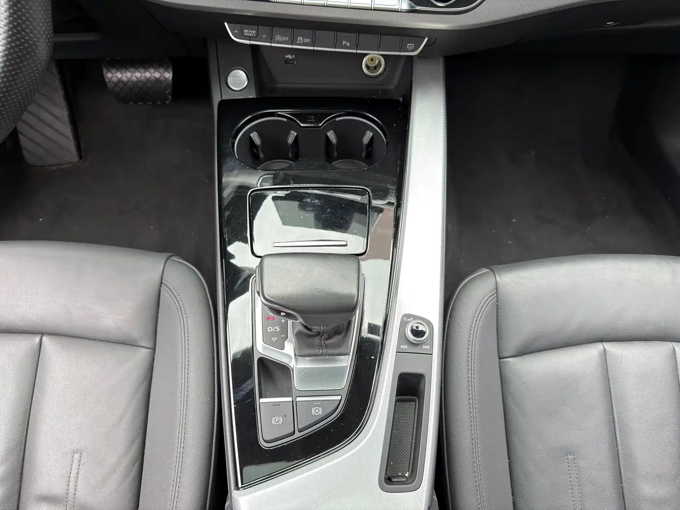 Audi A5 (Import) 2021 Coupe 40 TFSI Fashion Dynamic фото 10