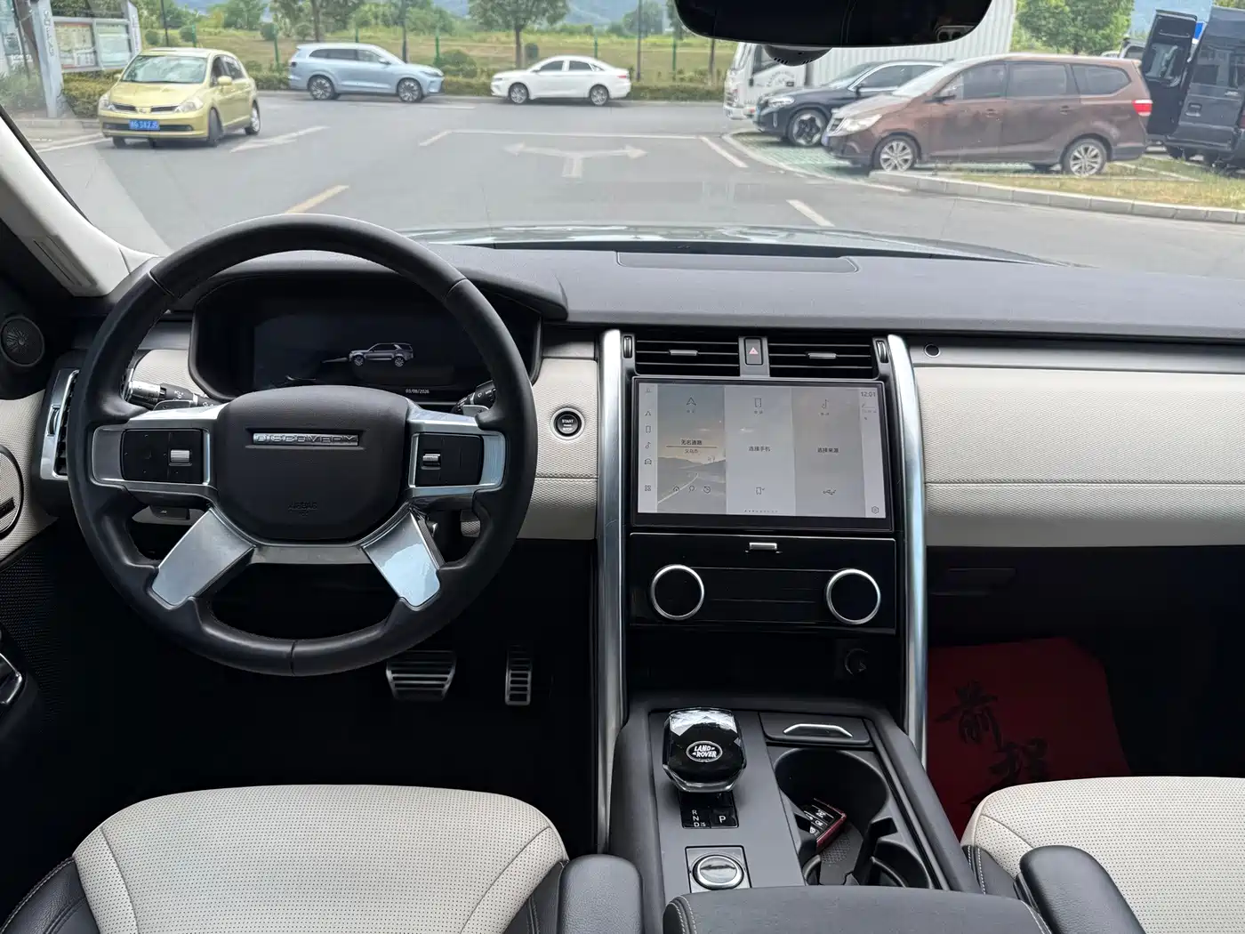 Фото 8 - Land Rover Discovery