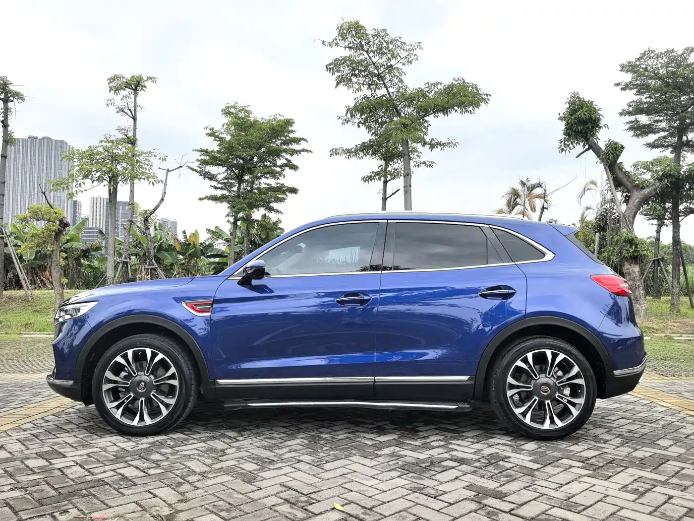 Hongqi HS5 2019 2.0T Smart Connect Enjoy 4WD Edition фото 4