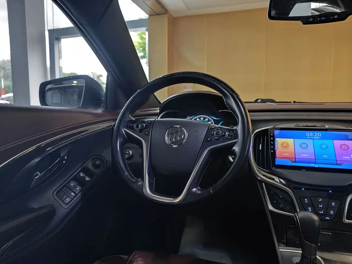 Фото 15 - Buick LaCrosse