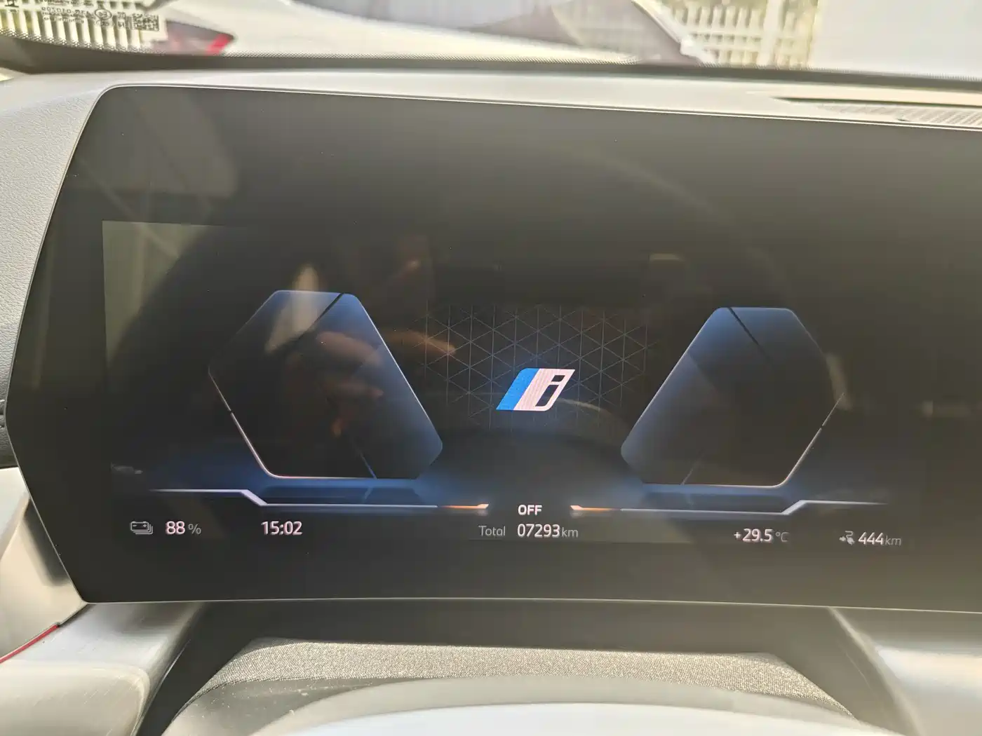 BMW iX1 2026 2026 eDrive25L M Sport Package