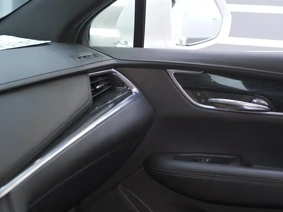 Cadillac XT5 2020 28T AWD Luxury Model фото 16
