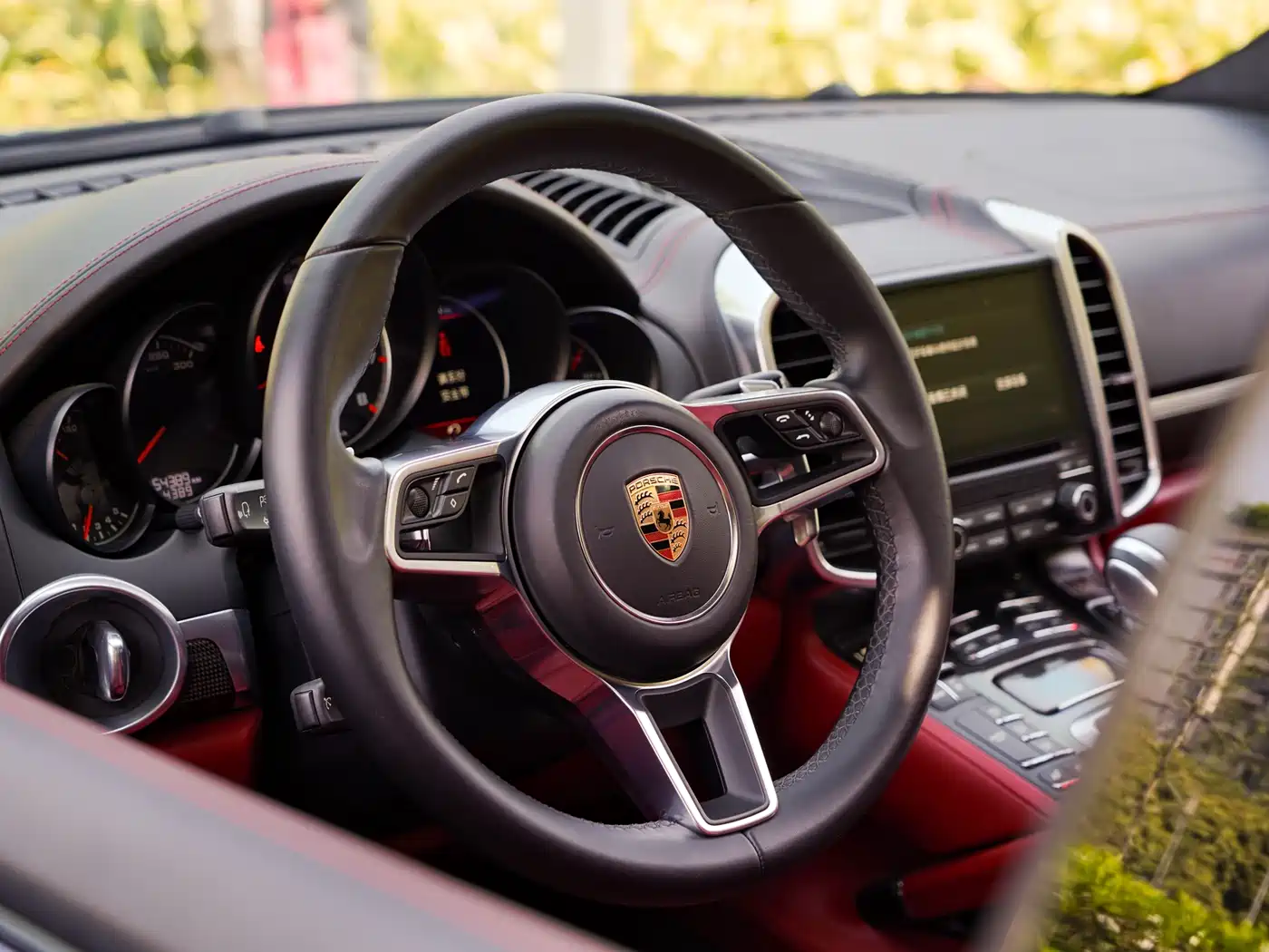 Porsche Cayenne 2016 Cayenne Turbo S 4.8T фото 23