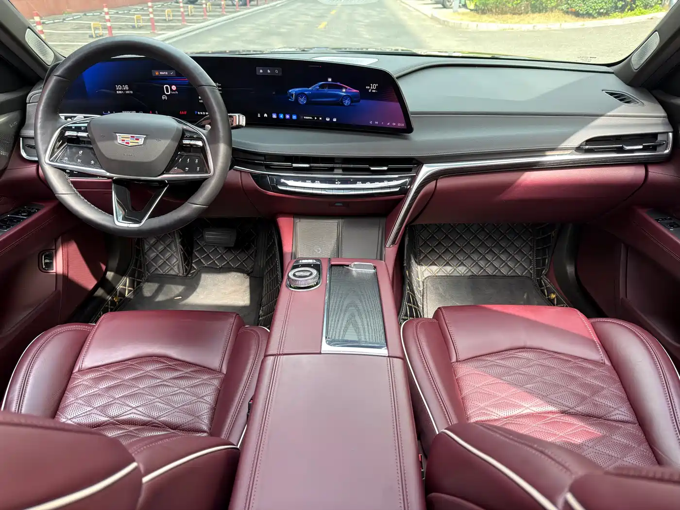 CADILLAC CT6