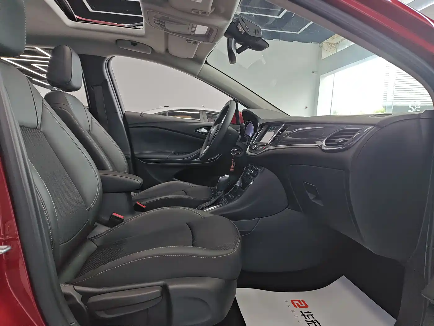 Buick Verano 2016 Hatchback 15S Automatic Leading фото 10