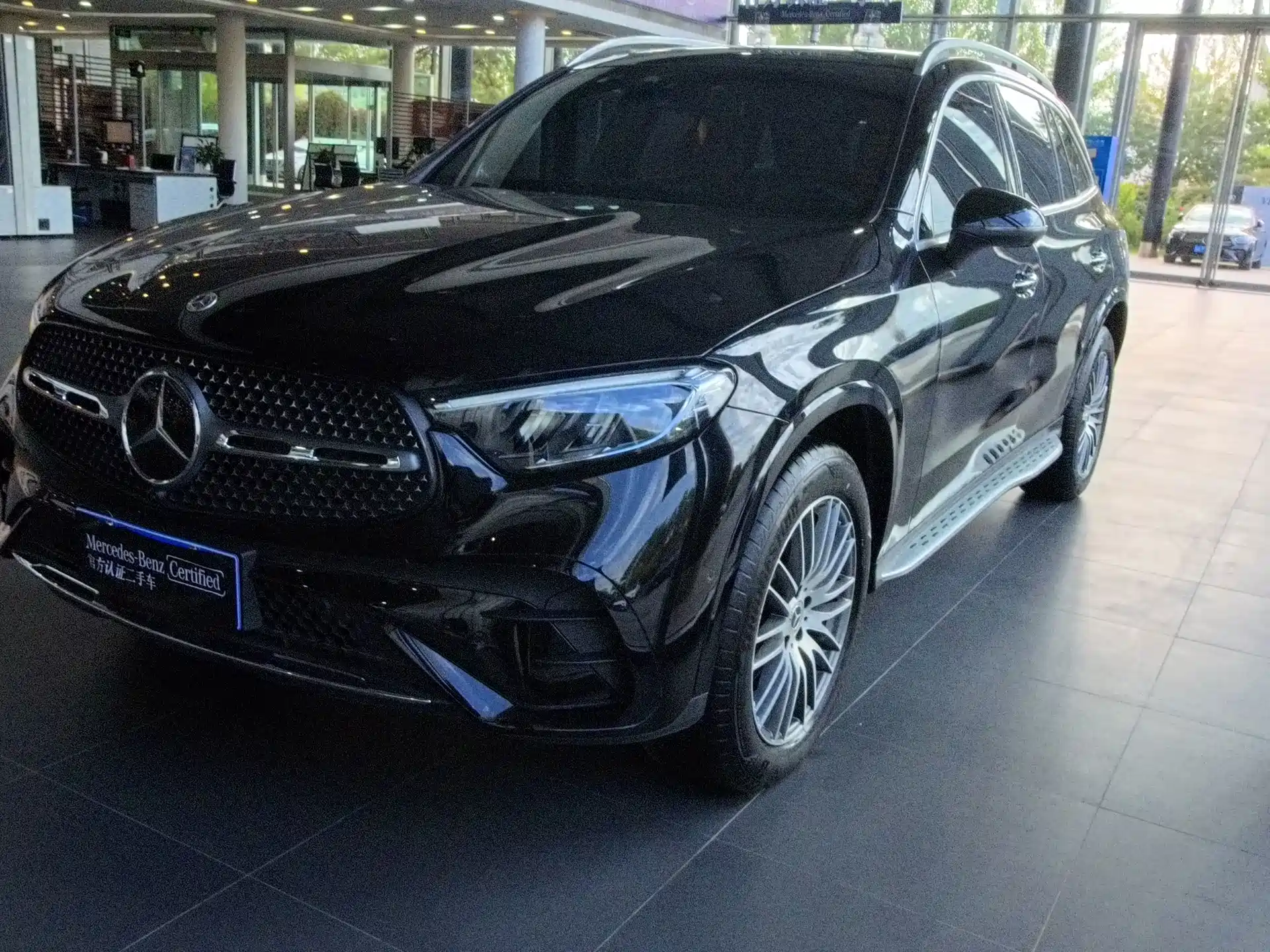 Фото 1 - Mercedes-Benz GLC
