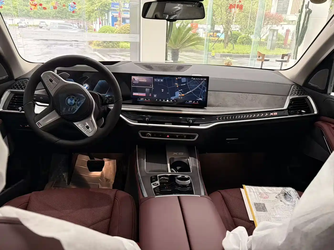BMW X5 2026 xDrive 40Li M Sport Night Edition Package фото 7