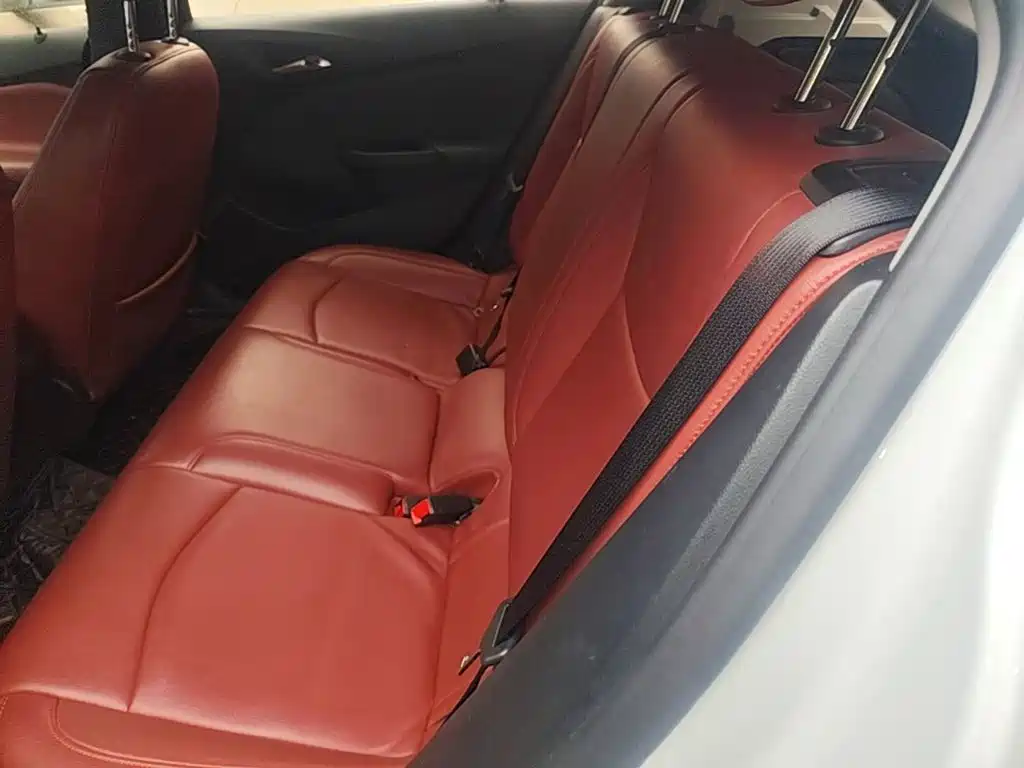 Chevrolet Cruze 2018 2018 Hatchback 320 Automatic Pioneer Sunroof Edition
