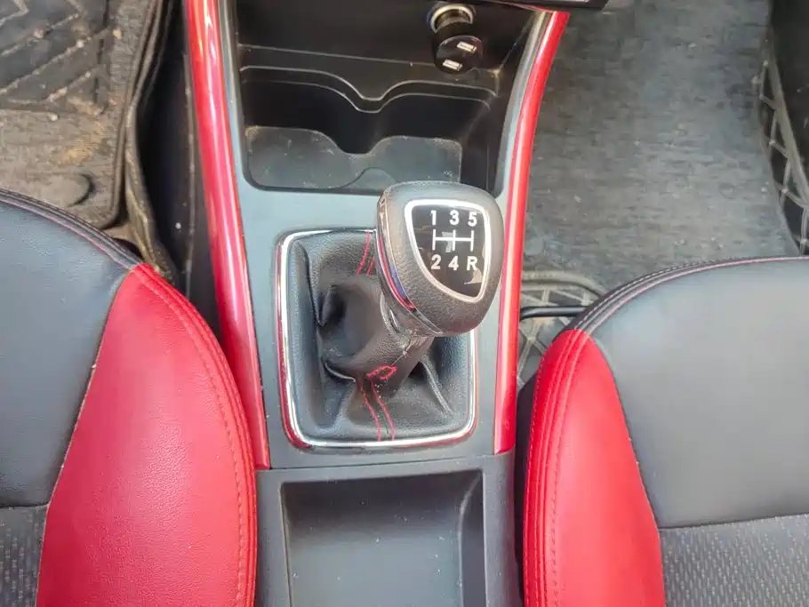 BAIC Senova X25 2017 2015 1.5L Manual Elite Type
