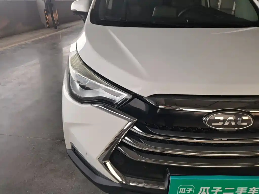 JAC Refine S3 2017 2017 1.5L Manual Luxury Smart