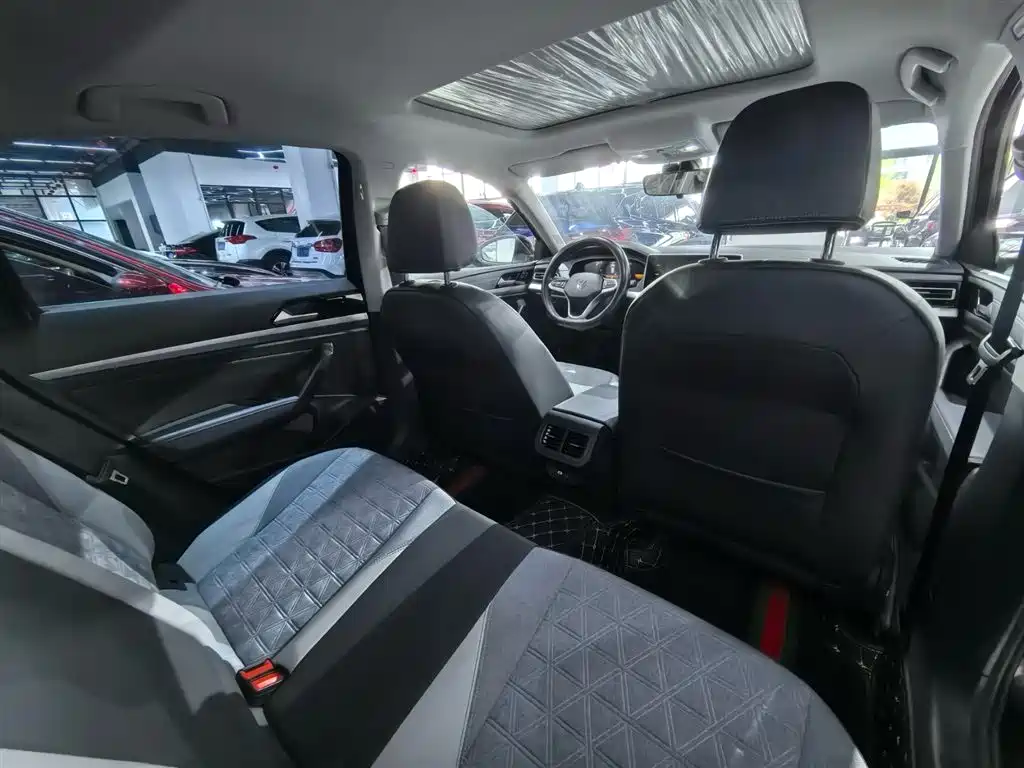 Volkswagen Lavida 2022 280TSI DSG Comfort Edition фото 8