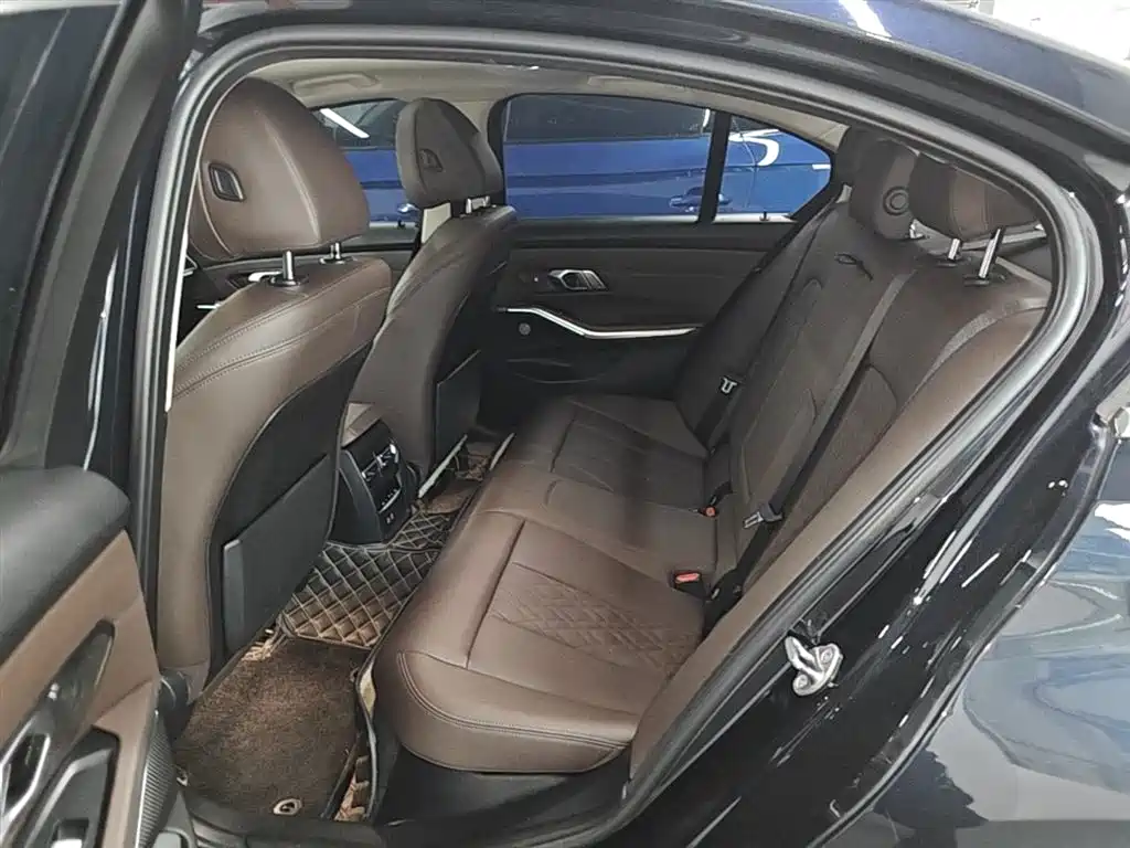 BMW 3 Series 2022 Facelift 325i M Sport Package фото 17