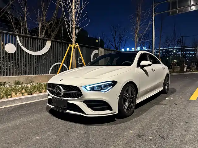 MERCEDES-BENZ CLA