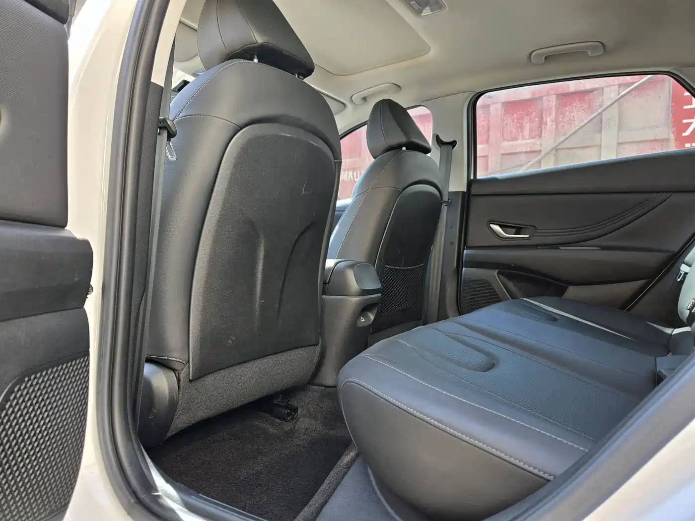 Hyundai Elantra 2021 1.5L CVT GLX Elite Edition фото 6