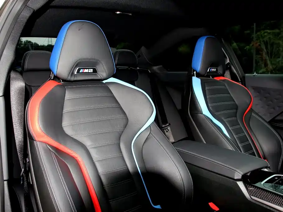 BMW M2 2024 M2 фото 5