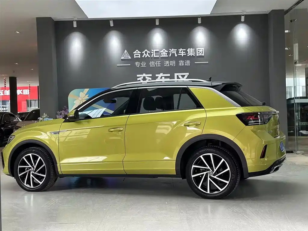 Volkswagen T-ROC 2023 300TSI DSG 2WD Starlight Edition фото 4