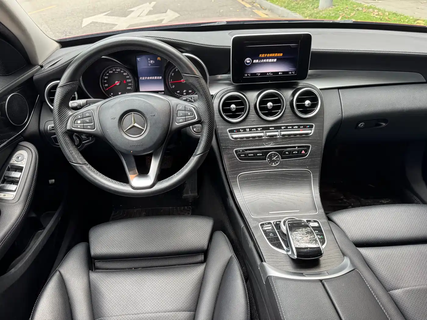 Mercedes-Benz C-Class 2015 C 180 L Sport фото 8