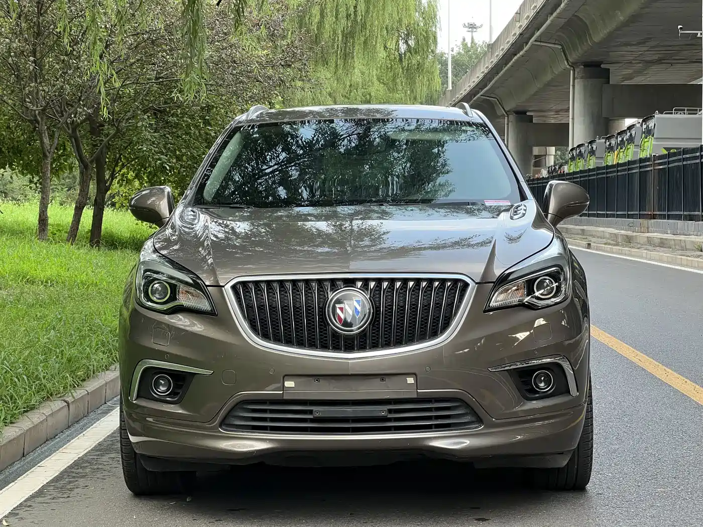 Фото 2 - Buick Envision Plus