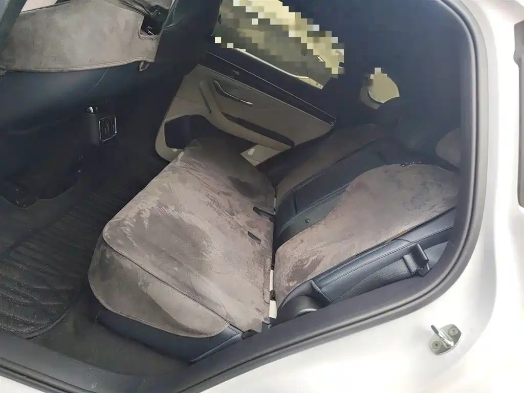 BYD Song PLUS PHEV 2024 Glory Edition DM-i 110km Flagship фото 15