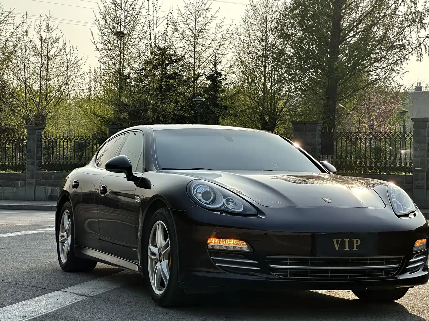 Porsche Panamera 2010 Panamera 4 3.6L фото 2