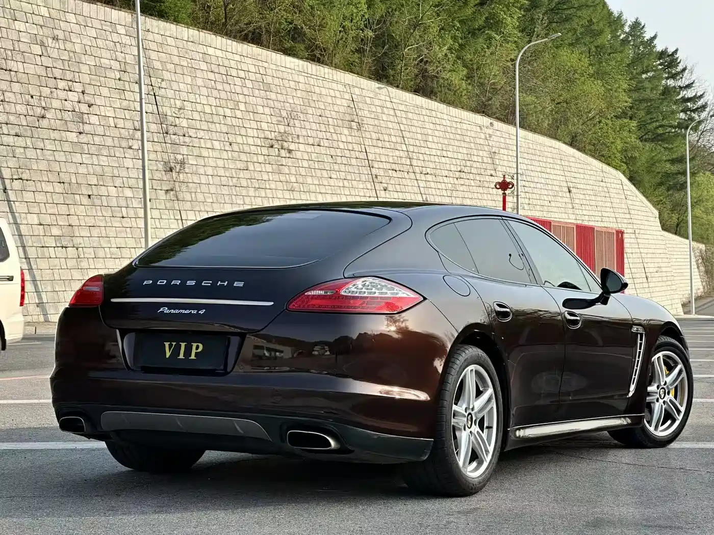 Porsche Panamera 2010 Panamera 4 3.6L фото 9
