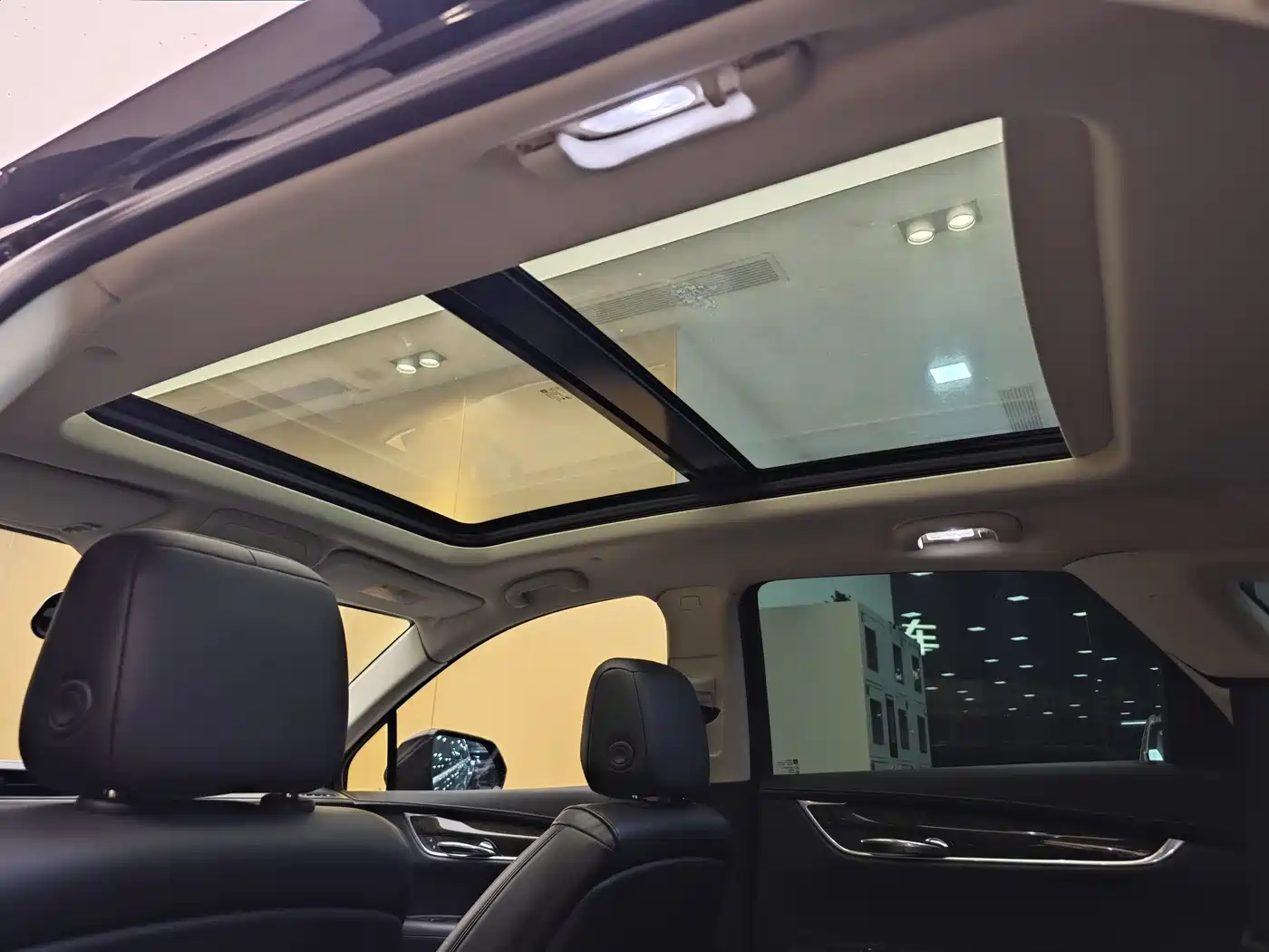 Cadillac XT5 2018 28T 4WD Luxury фото 26