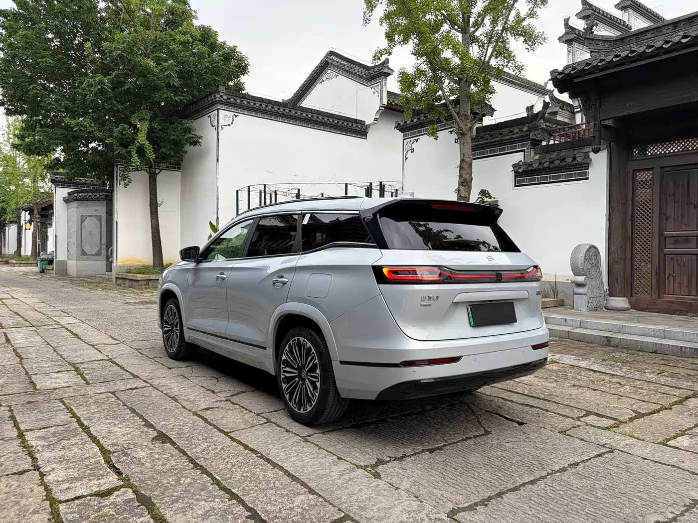 Jetour Shanhai L9 2025 2025 Model 1.5TD 2DHT Flagship 6-Seater