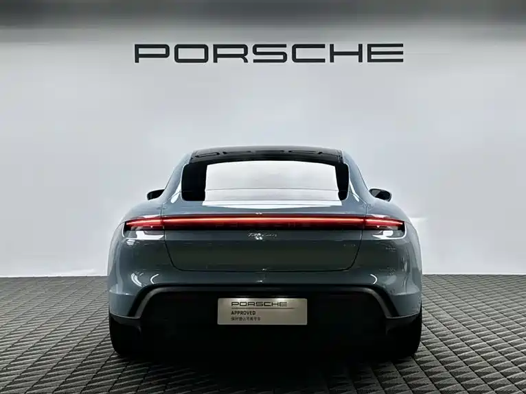 Porsche Taycan 2024 2022 Taycan