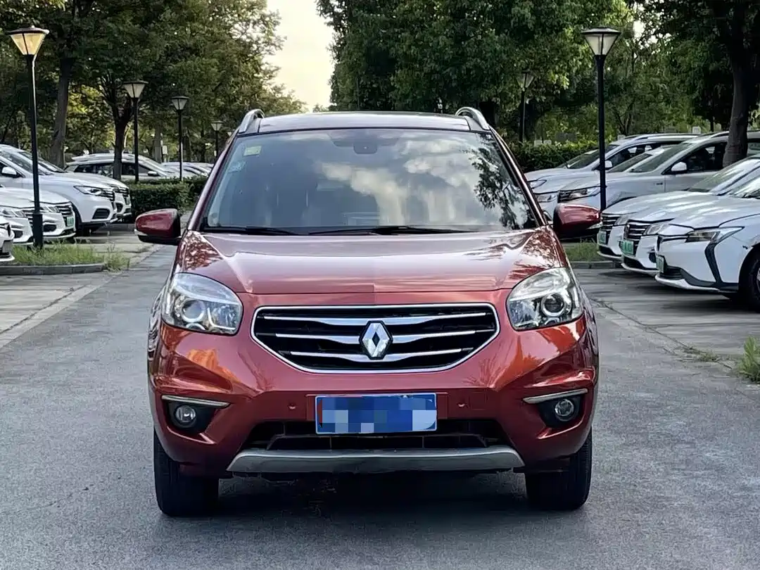 Renault Koleos (Import) 2013 2012 2.5L 4WD Luxury Navigation Edition