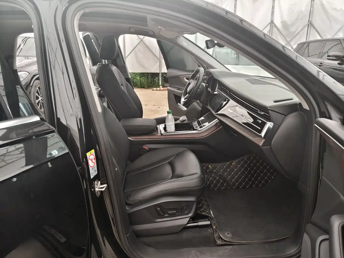 Фото 13 - Audi Q7