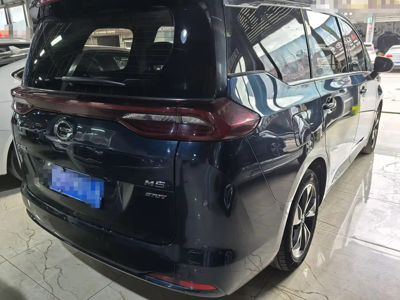 GAC Trumpchi Trumpchi M6 2021 270T DCT Luxury Edition (7-Seater) фото 6